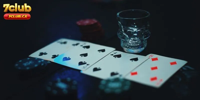 Sâm lốc là trò chơi bài dân gian hiện nay.